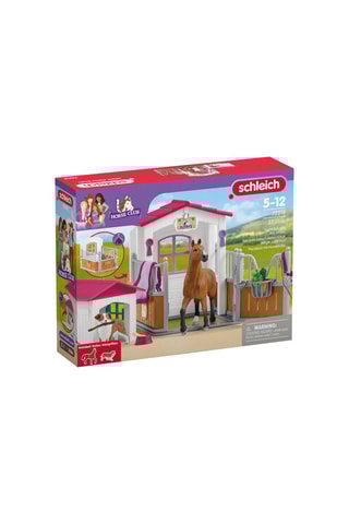 Box avec jument Hanovrien et Berger australien - De 5 à 12 ans - 32 pièces