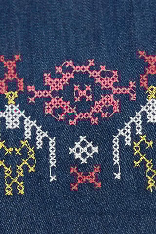 T-shirt et robe salopette en jean - Blanc et bleu