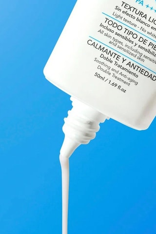 2 anti-agezonneserums - Geschikt voor elk huidtype - SPF 50+ / PA++++ - 2 x 50 ml