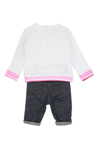 Camiseta, anorak con capucha y vaquero  - Blanco y azul