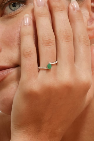 Ring Belle Emeraude- Witgoud, Diamanten en Smaragd