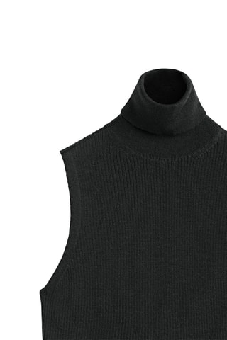 Crop top côtelé col roulé en laine mérinos - Noir