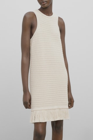 Robe courte en maille crochetée effilochée - Blanc