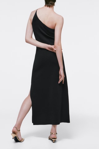 Robe maille décolleté asymétrique - Noir