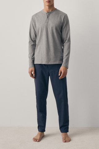 Pyjama pantalon motif chevrons et T-shirt col tunisien - Bleu et gris