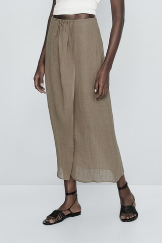 Jupe midi avec du lin finition gaufrée en lin - Grège