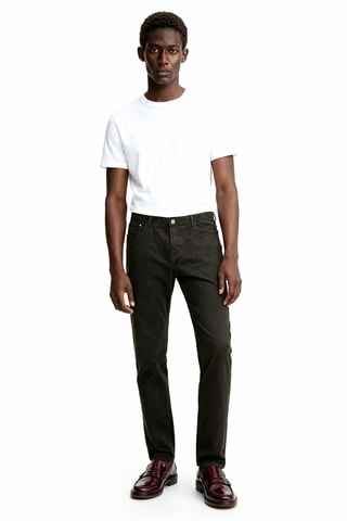 Pantalon slim en velours - Noir