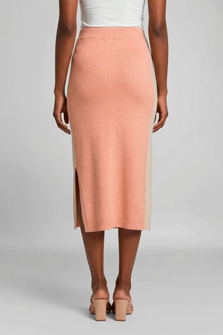 Saia comprida em lã - Salmão
