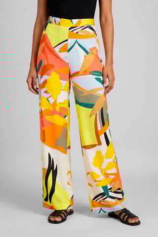 Calças - Branco e vermelho