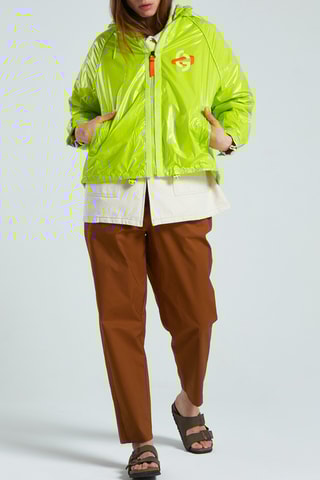 Cortavientos con capucha Olivia - Lima