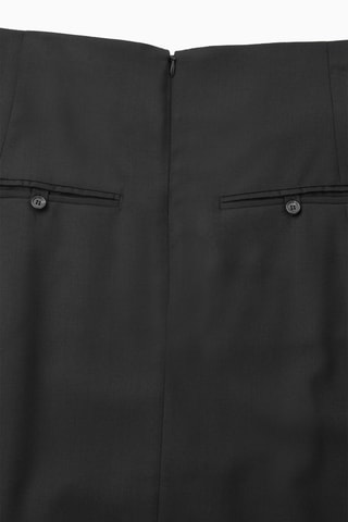 Saia comprida em lã - Preto