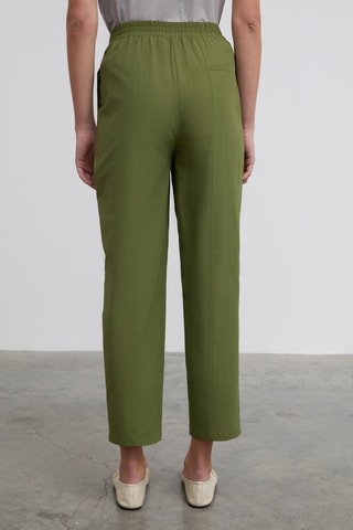 Calças corte cenoura 7/8 - Verde