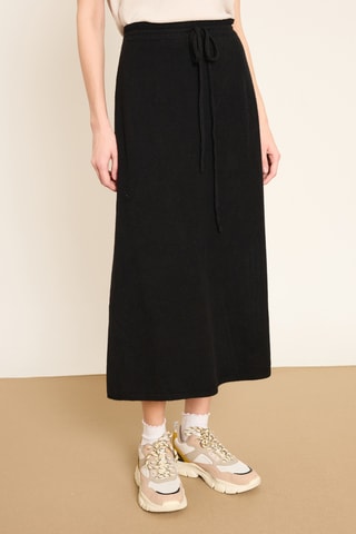 Saia comprida cintura subida - Preto