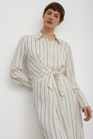 Vestido-camisa - Branco e preto