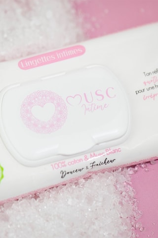 30 lingettes intimes au musc blanc