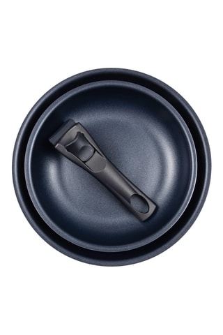 2 frigideiras e 1 cabo amovível - 22/26 cm