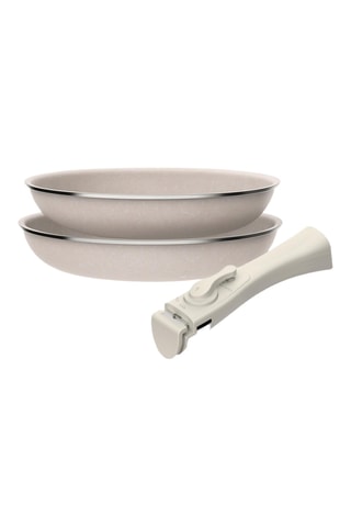 2 frigideiras e 1 cabo amovível