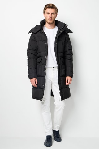 Anorak con capucha  - Negro