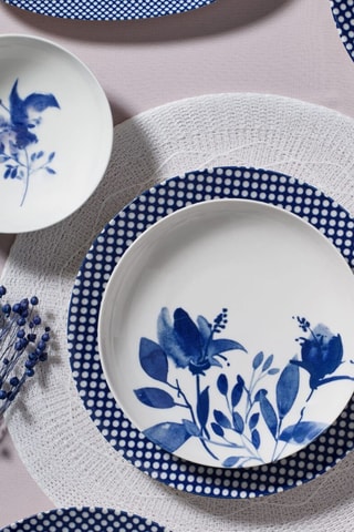 Service de vaisselle en porcelaine - 14 pièces