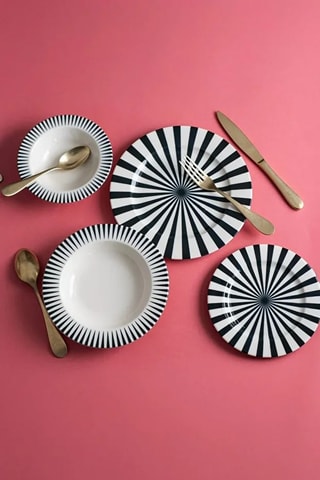 Service de vaisselle en porcelaine - 24 pièces