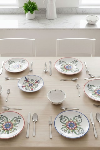 Service de vaisselle en porcelaine - 24 pièces