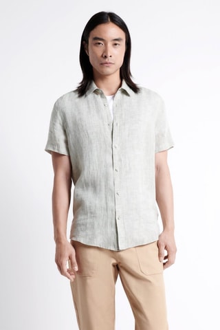 Camisa slim fit de lino - Verde liquen