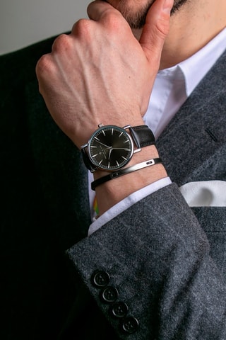 Estuche reloj de cuarzo de piel y pulsera de piel