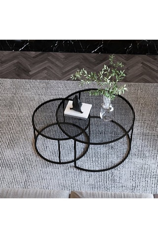 2 tables gigognes en verre - 42 x 37 / 60 x 43 cm