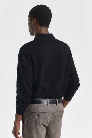 Polo regular em lã mérino - Preto