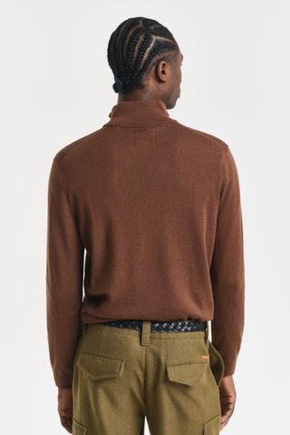 Camisola regular em lã merino - Castanho