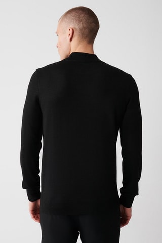 Camisola regular em lã - Preto