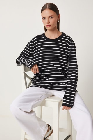 Camisola regular - Preto