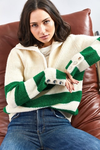 Camisola - Cru e verde-esmeralda