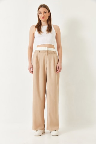 Calças loose - Bege
