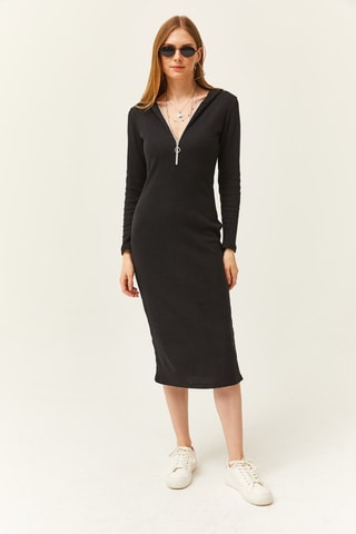 Vestido-camisola com capuz - Preto