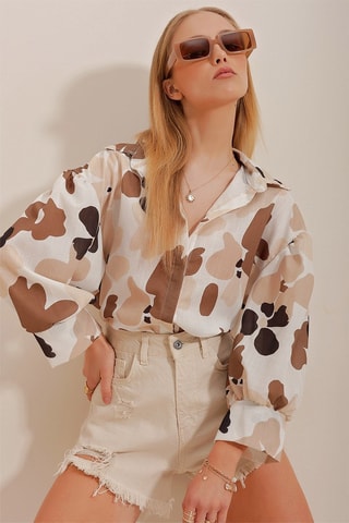 Camisa regular - Bege