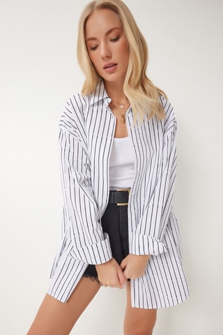 Camisa oversize - Branco e preto
