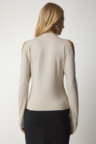 Blusa de lã - 
Bege