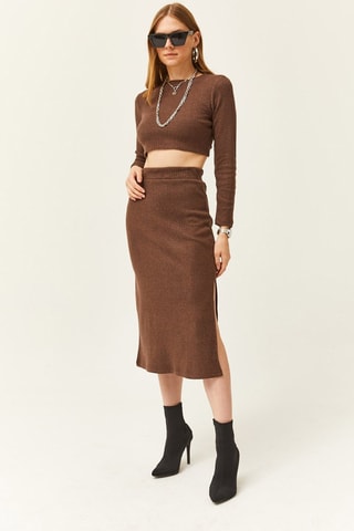 Crop top e saia direita cintura subida - Castanho