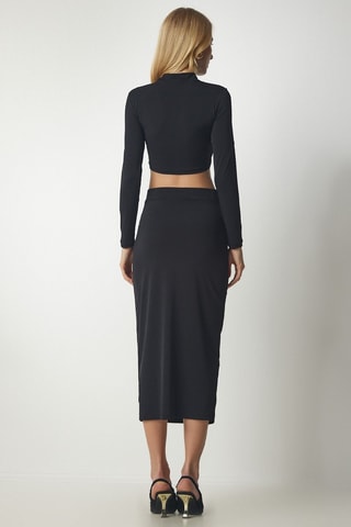 Crop top e saia direita cintura subida - Preto