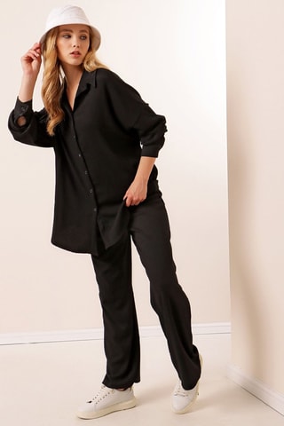 Camisa e calças - Preto