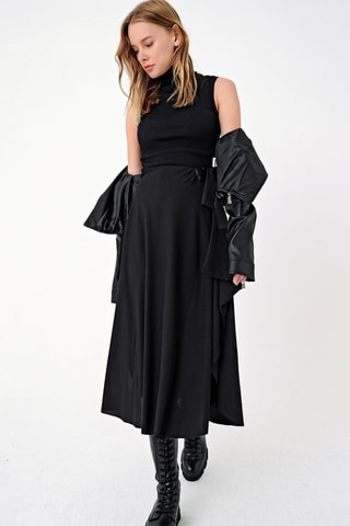 Saia traçada - Preto