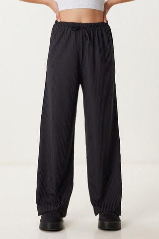 Calças wide legs - Preto