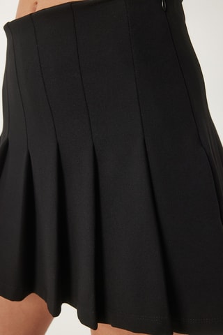 Saia plissada - Preto