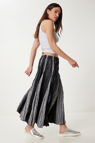 Saia comprida - Preto