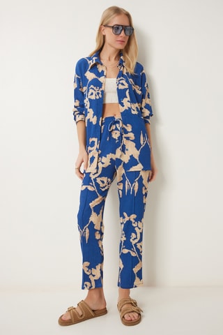 Camisa e calças - Azul e bege