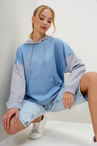 Sweat oversize com capuz - Azul-celeste