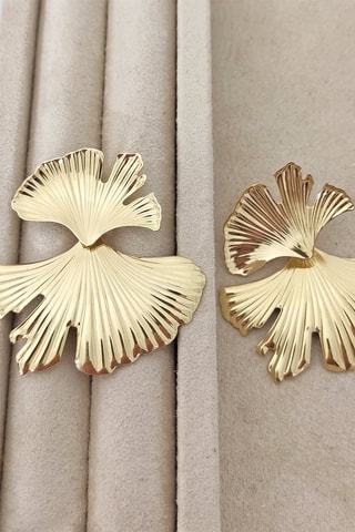 Pendientes bañados en oro fino amarillo