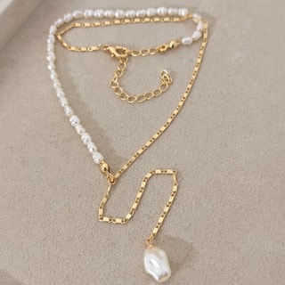 Collar con colgante - Latón chapado en oro y perla 