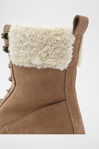 Gevoerde Nubuck Enkellaarzen - Beige